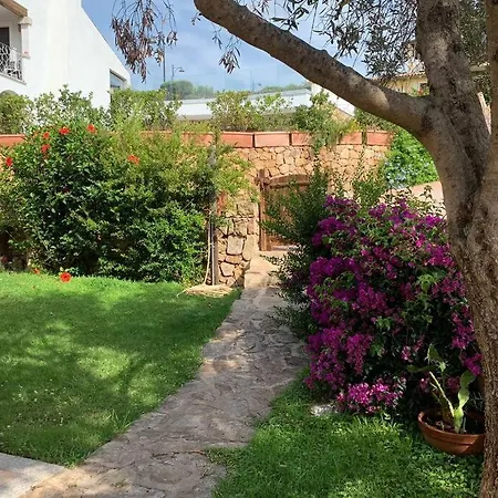 Casa Roberta - Villetta Vista Mare & Airco * Όλμπια